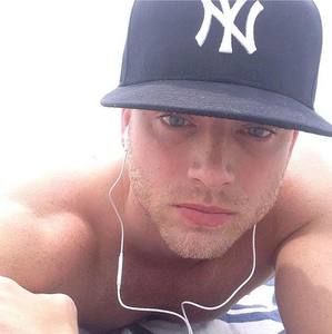 Meet your Posher, Ryan